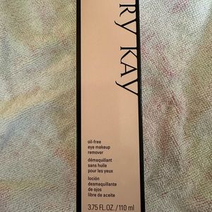 Mary Kay Oil Free Makeup Remover. New in box!